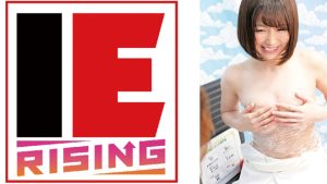 ラップ1枚被せて友達と素股してくれませんか？と偽り溶けるラップを仕込んでウブなお嬢さんに生ハメ、中出しさせちゃいました！ 桃井杏南