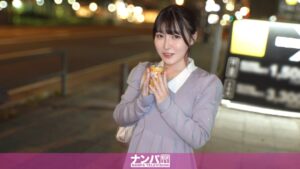 真っ白な肌には決まってピンクなチクビ！パティシエを生業にする彼女の夜の姿は超がつくほどド変態！！最後はザーメンを進んでごっくんしてくれましたw マジ軟派、初撮。 2288