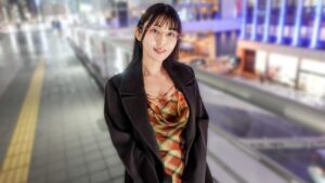 ネガティブ系眼鏡女子がエロ過ぎた！自分はモテないとネガティブ発言連発の真面目女子が、敏感乳首を執拗に責められてアニメ声でイキまくる！最初はキスも遠慮しがちだったのに、快感を覚えていくうちに、ドンドンエロく豹変していく！最後は自分から舌を出して求めるほどエロくなってイク！ 【初撮り】ネットでAV応募→AV体験撮影 2544