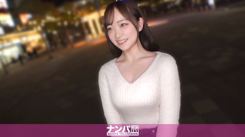 友達と待ち合わせしてたはずなのに、気づけばホテルのベッドの上。 白い肌がやけに印象的で、展開の速さに自分でも笑ってしまったww この先、この人がどれだけ欲望全開になっていくのか、乞うご期待! マジ軟派、初撮。 2294