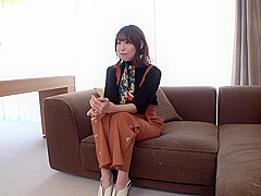 ふとした雰囲気に目を奪われる、画面越しの魅力をチェック｜Senzuri【SIRO-4746】